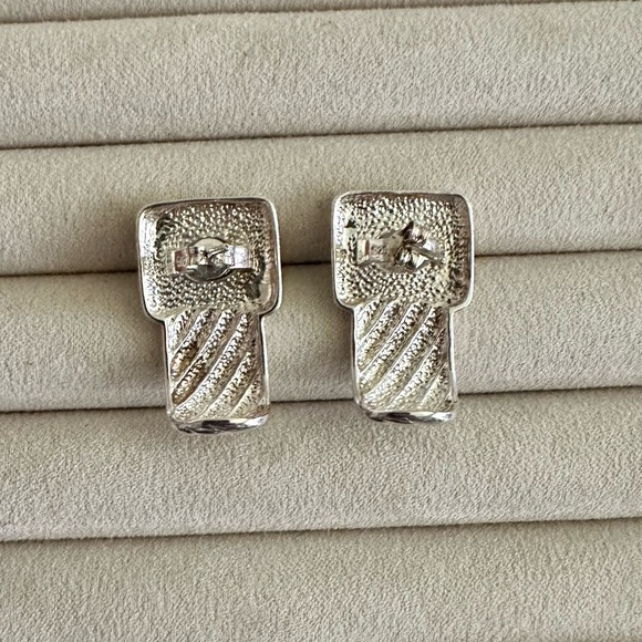 Vintage 925 Sterling Silver Earrings with 925 Backs - Picture 3 of 16